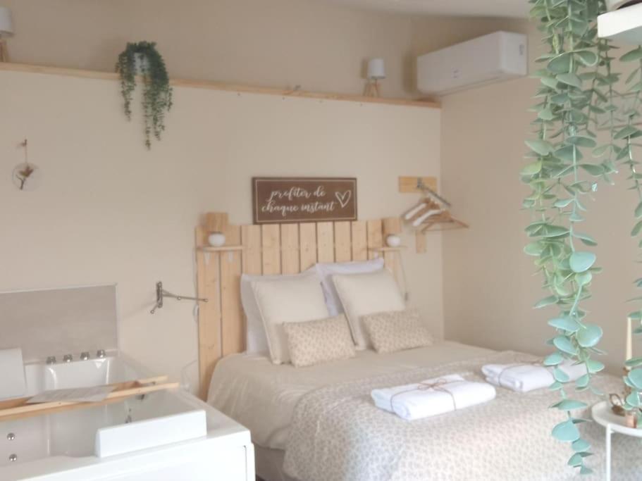 L'Atelier Des Reves Un Moment Magique Spa Prive Бон Екстериор снимка